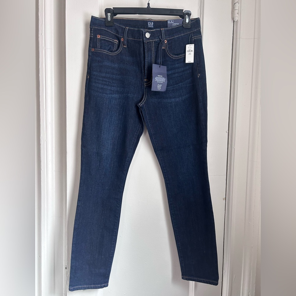 NWT GAP True Skinny Mid Rise Jeans size 30 SHORT